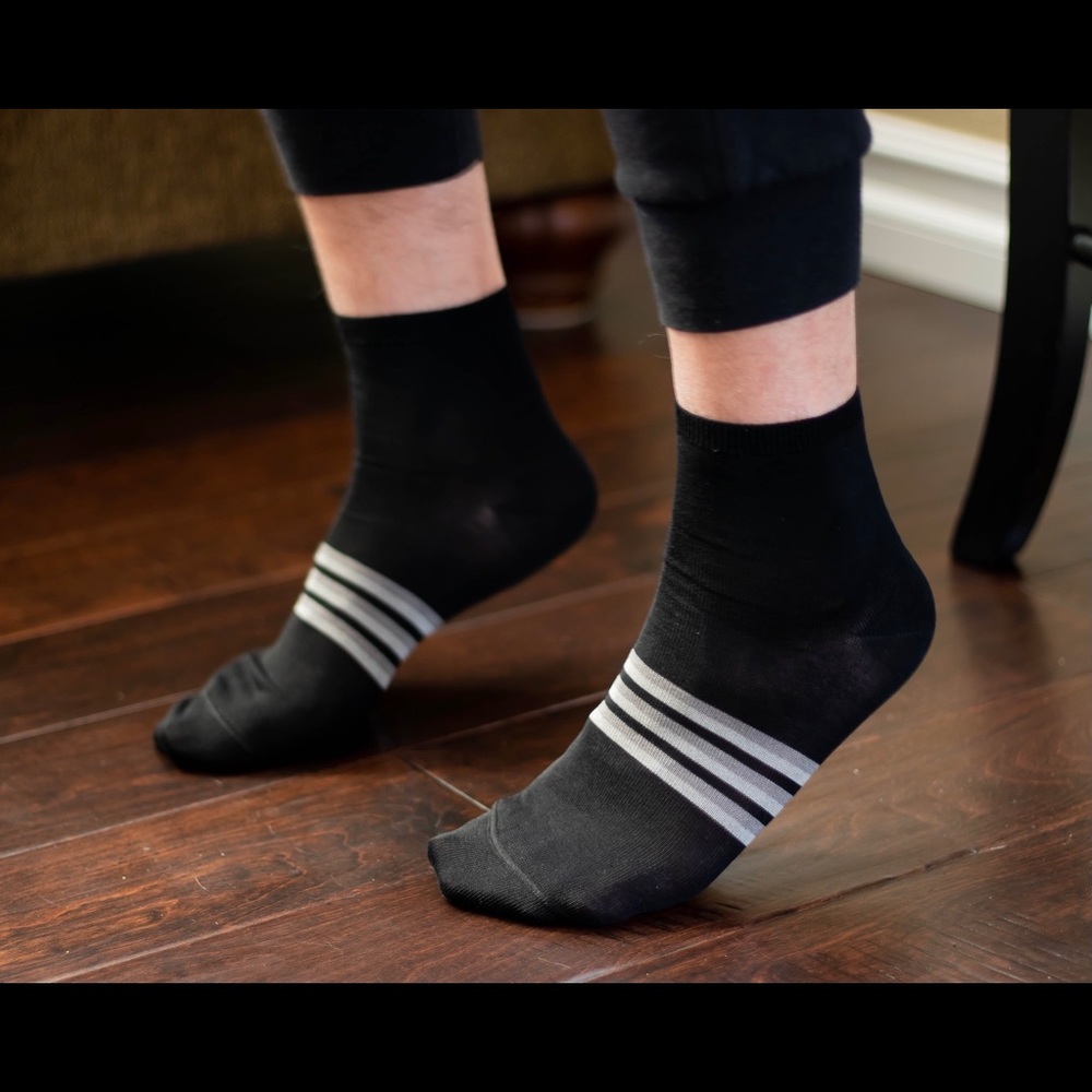 Men’s Striped Ankle Socks